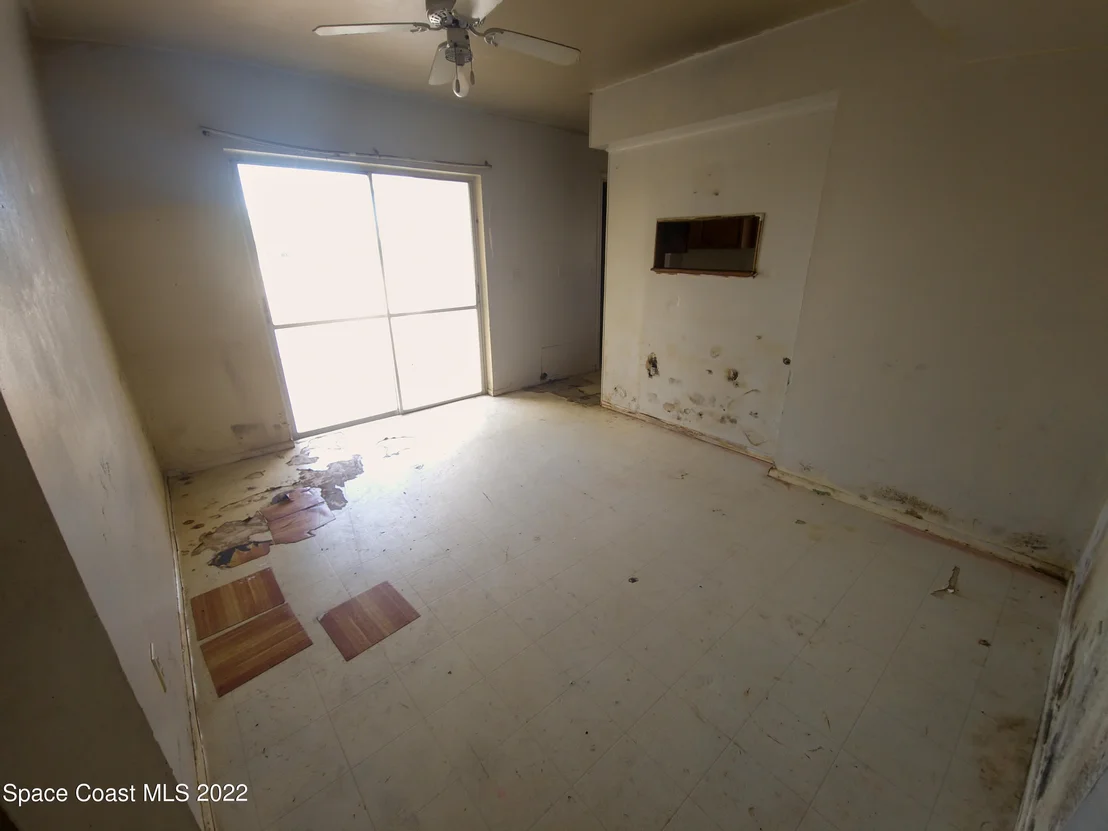 Photo of 3048 Rowe Street NE