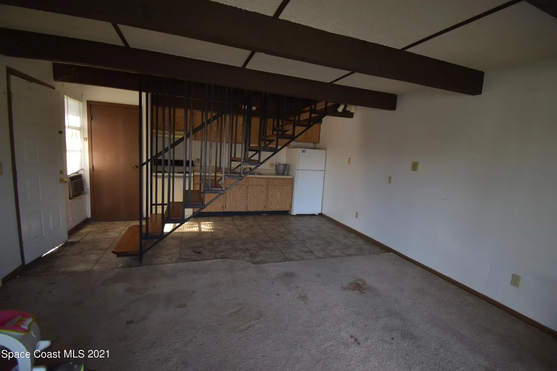 Photo of Unit 18 at 4414 Overlook Drive