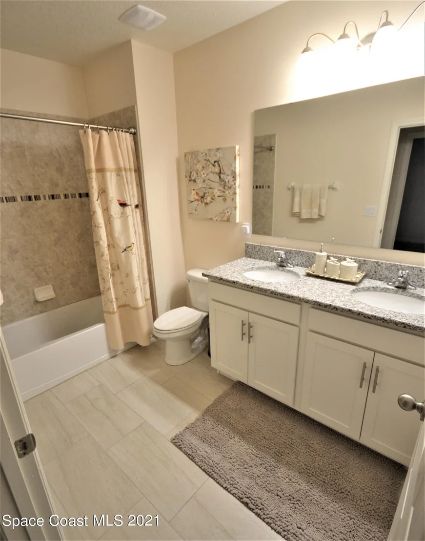 Photo of 940 Fiddleleaf Circle