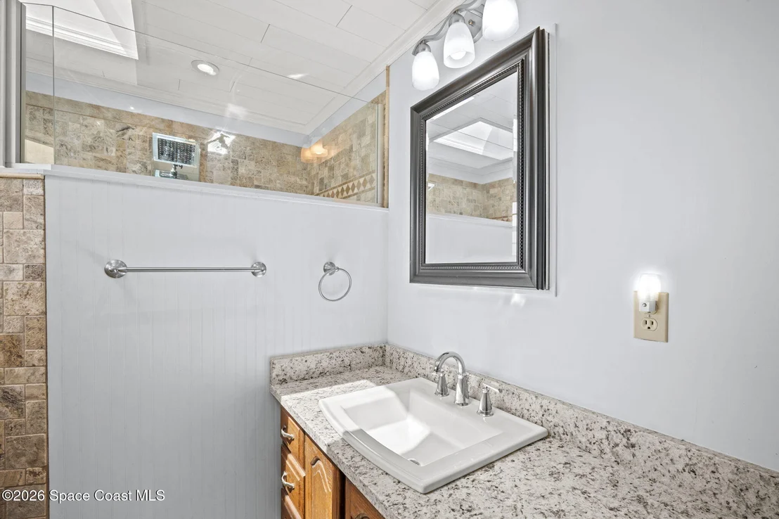 Photo of 945 Bluegrass Lane