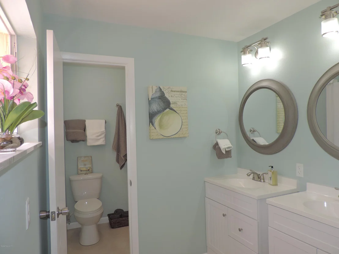 Photo of 307 Edgewood Drive