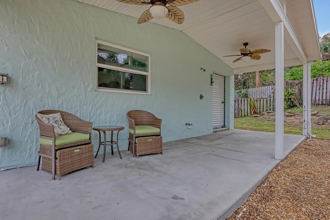Photo of 592 Hillside Court
