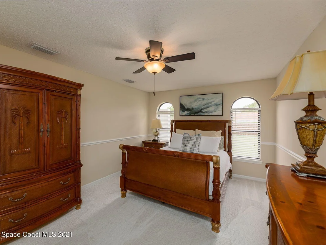 Photo of 701 Oak Park Drive