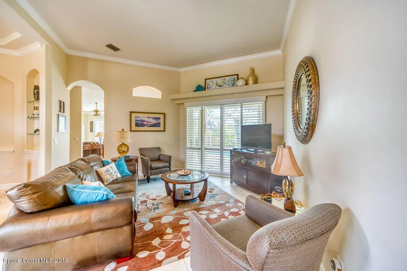 Photo of 257 Southampton Drive