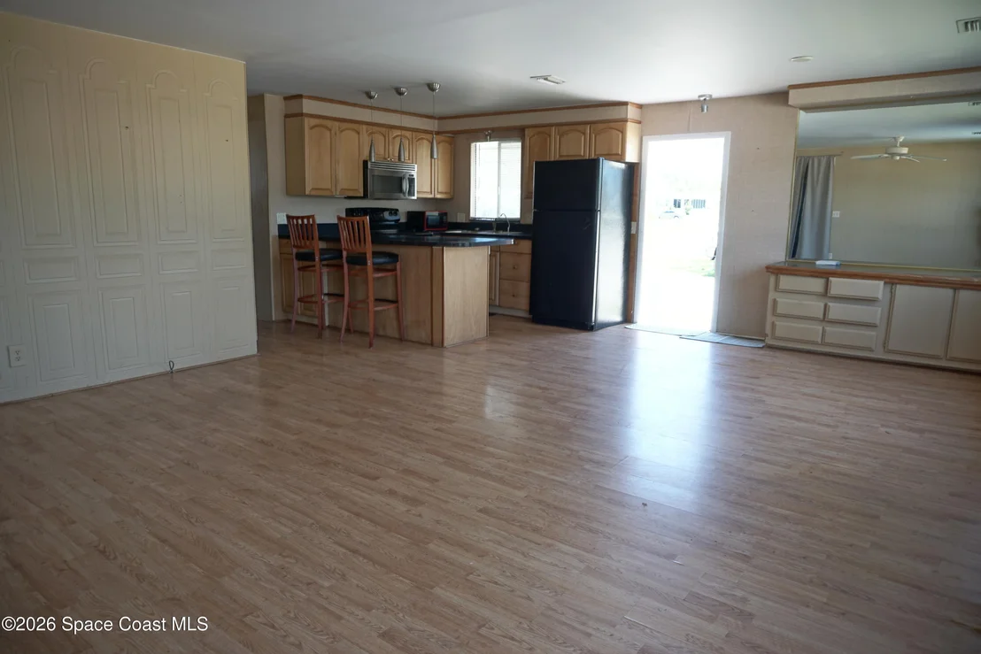 Photo of 2339 Royal Palm Drive NE