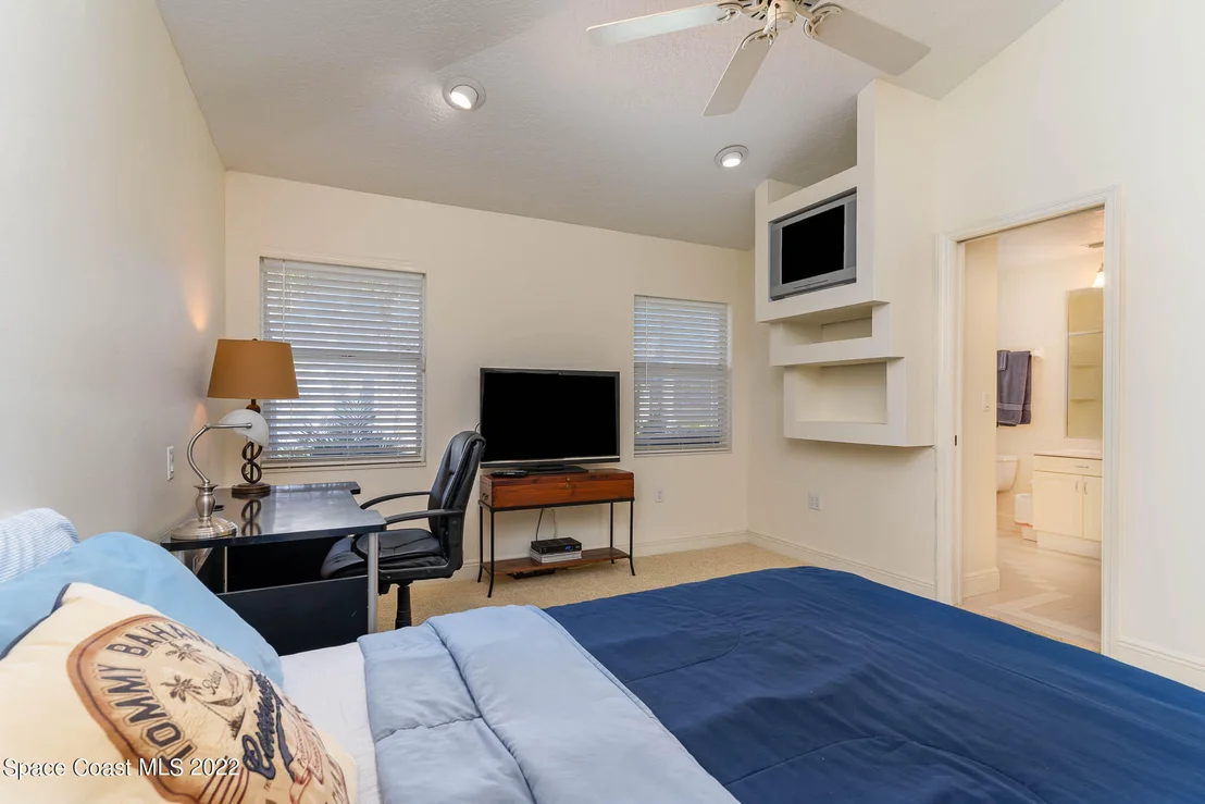 Photo of 697 Spring Lake Drive