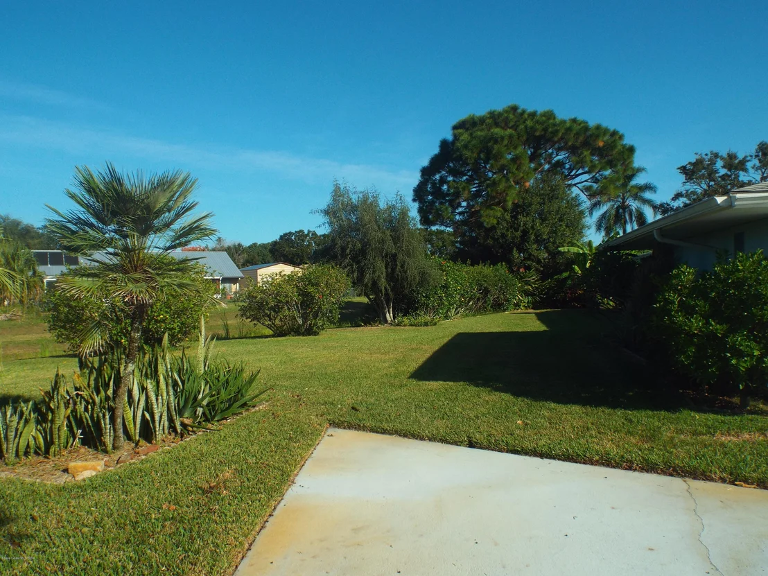 Photo of 1425 Scepter Court NE