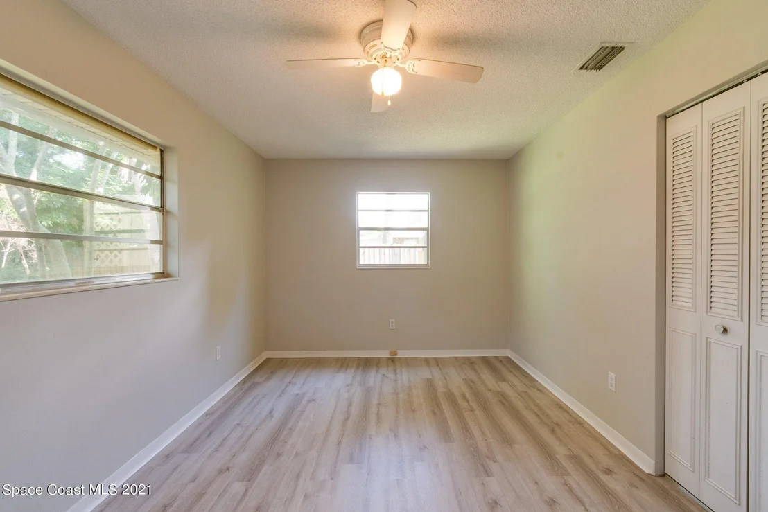 Photo of 603 Dundee Circle