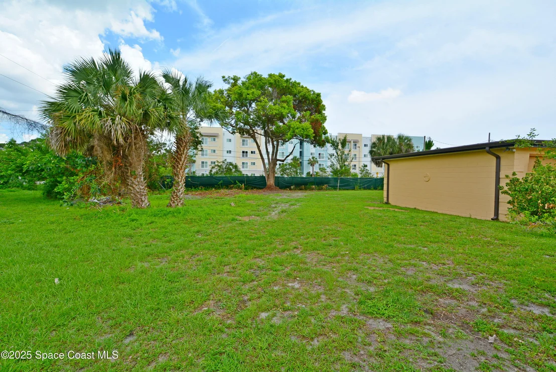 Photo of 600 Burr Street