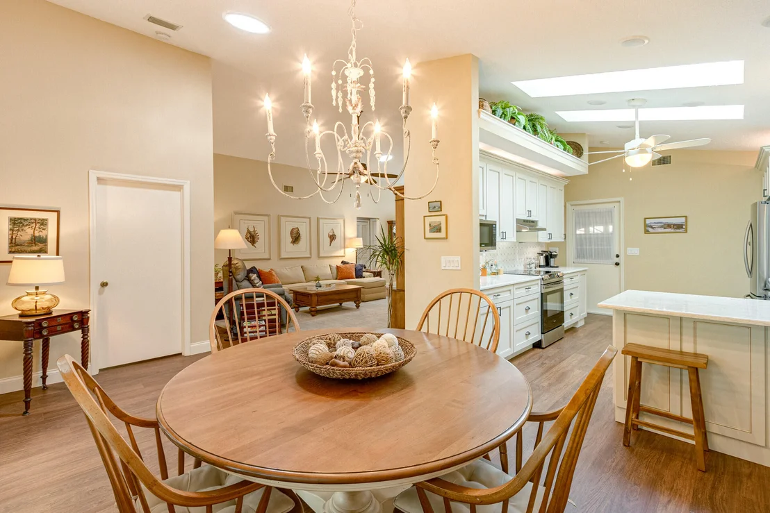 Photo of 945 S Fork Circle