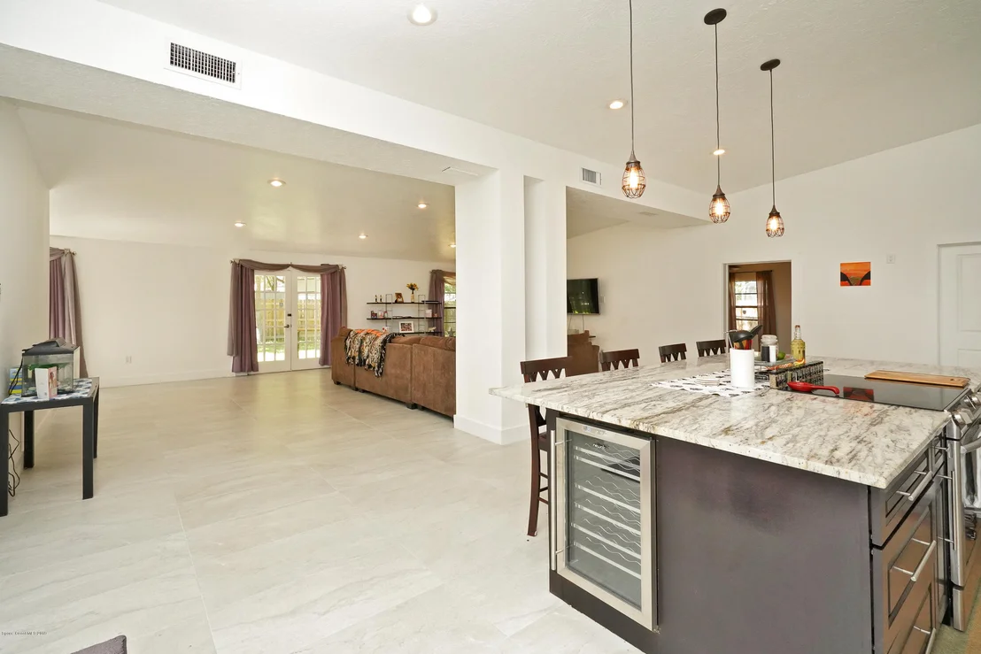 Photo of 4250 Skyway Drive