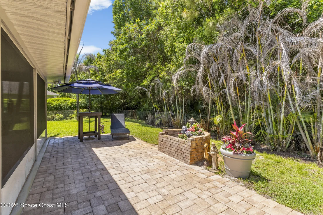 Photo of 5870 39th Lane