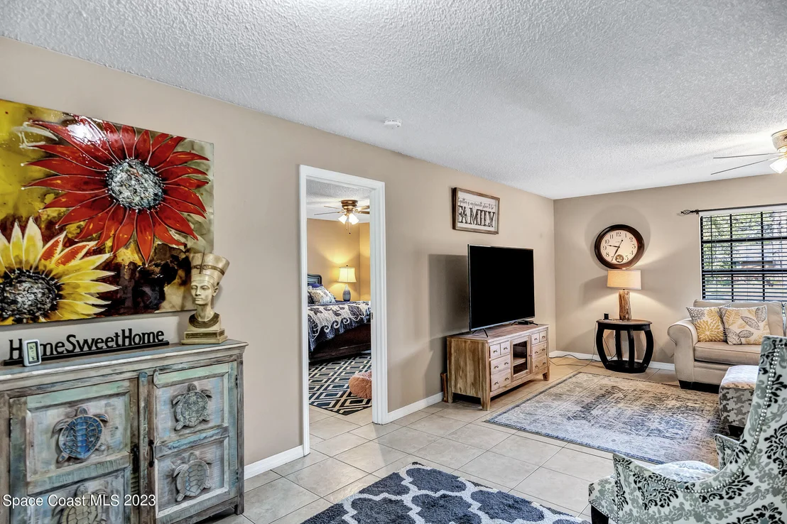 Photo of 2365 Homestead Lane