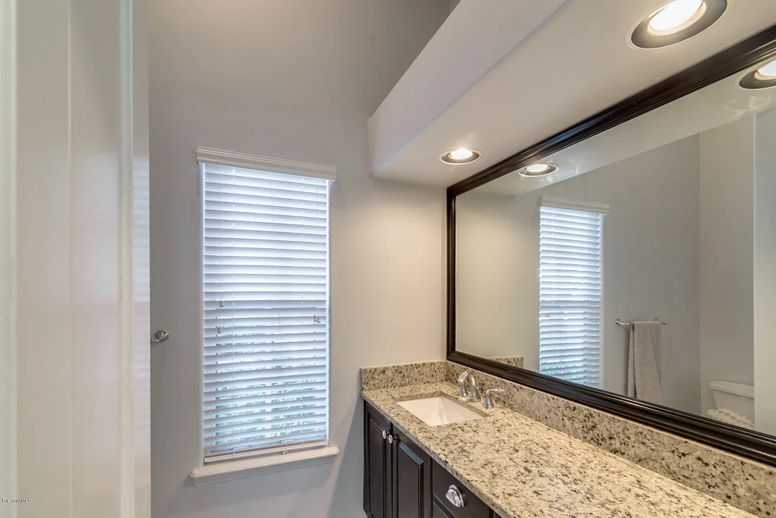 Photo of 774 Glengarry Drive