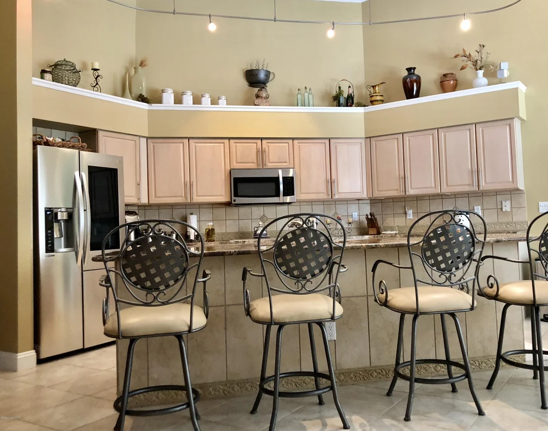 Photo of 975 Whisperpine Drive