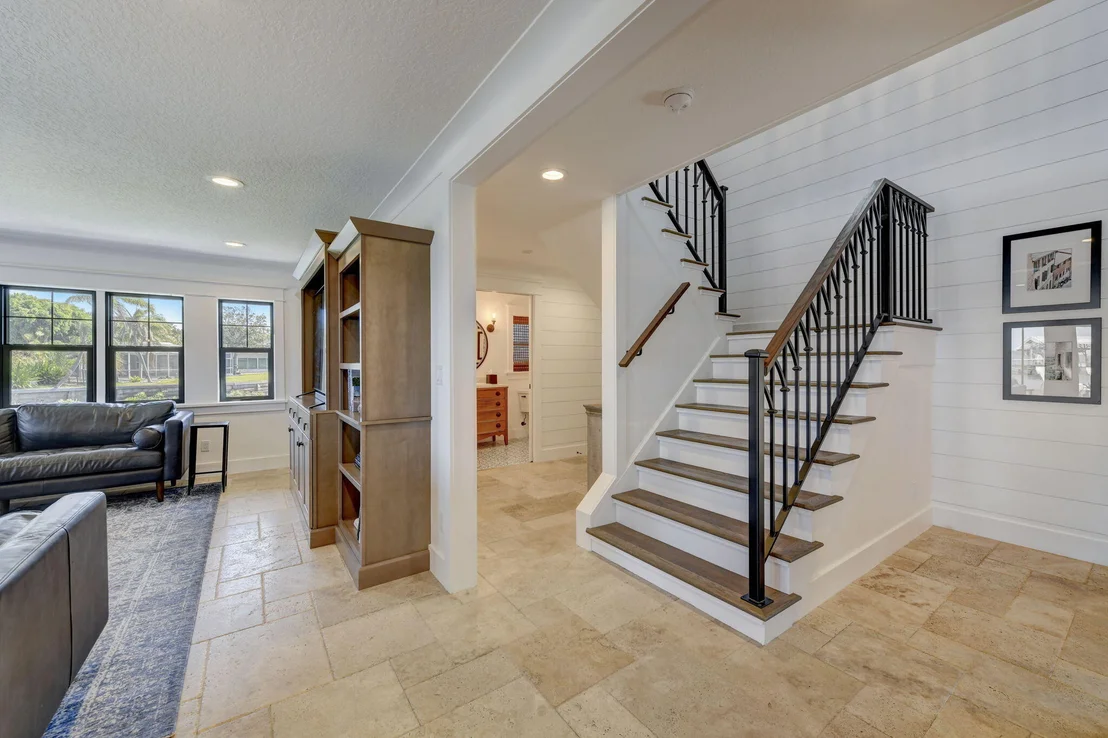 Photo of 451 River View Lane