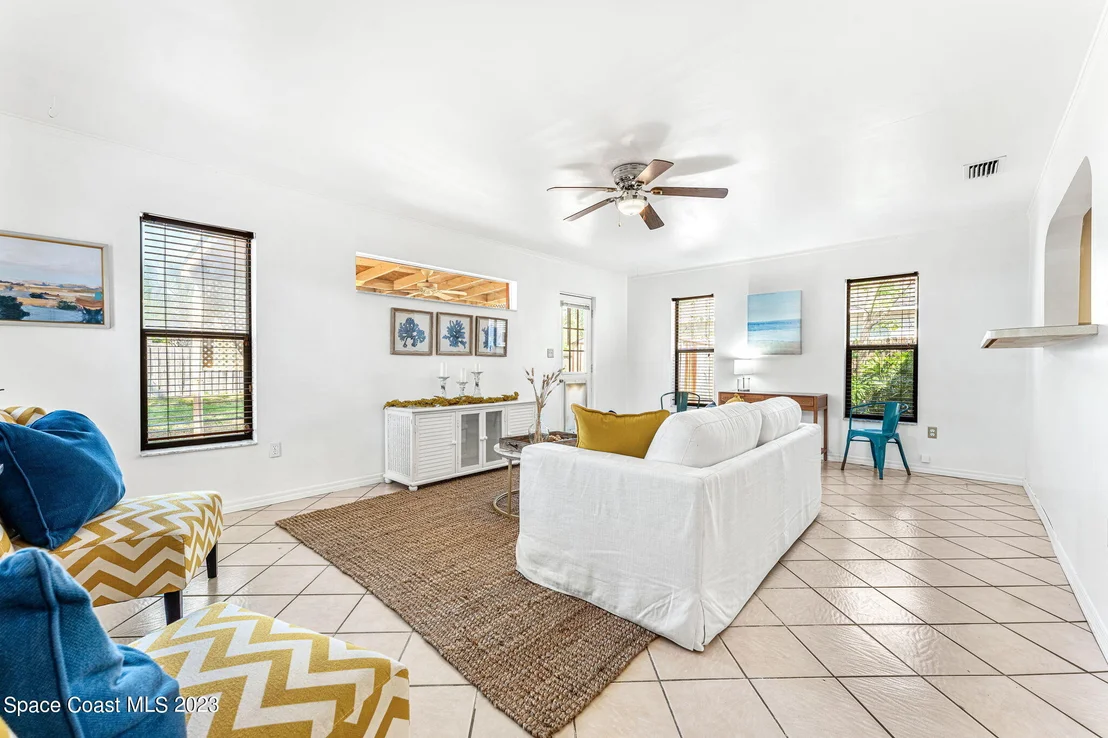 Photo of 6414 Hudson Road