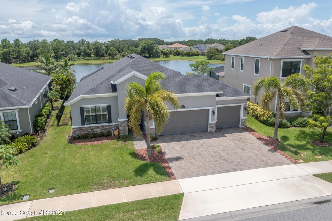 Photo of 7974 Creshire Circle