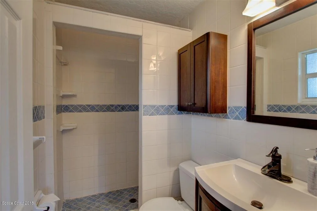 Photo of 991 Demaret Drive