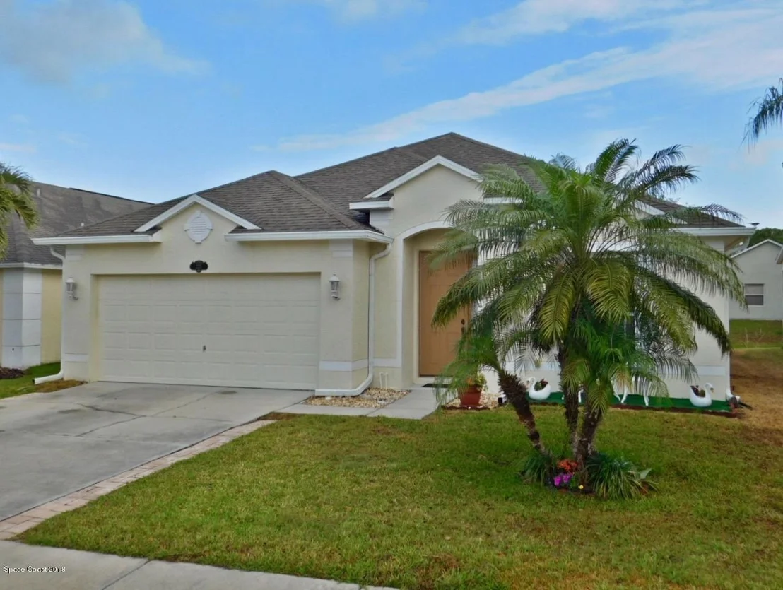 Photo of 225 Sedgewood Circle