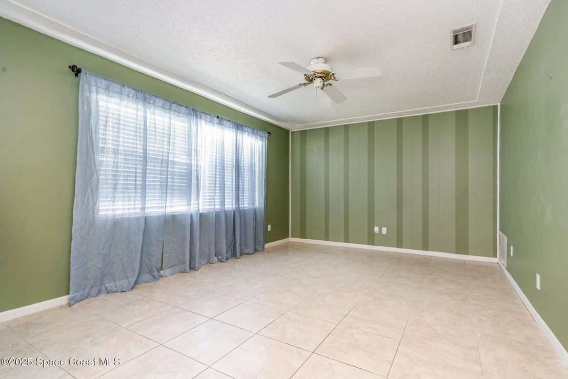 Photo of 2823 Wright Avenue