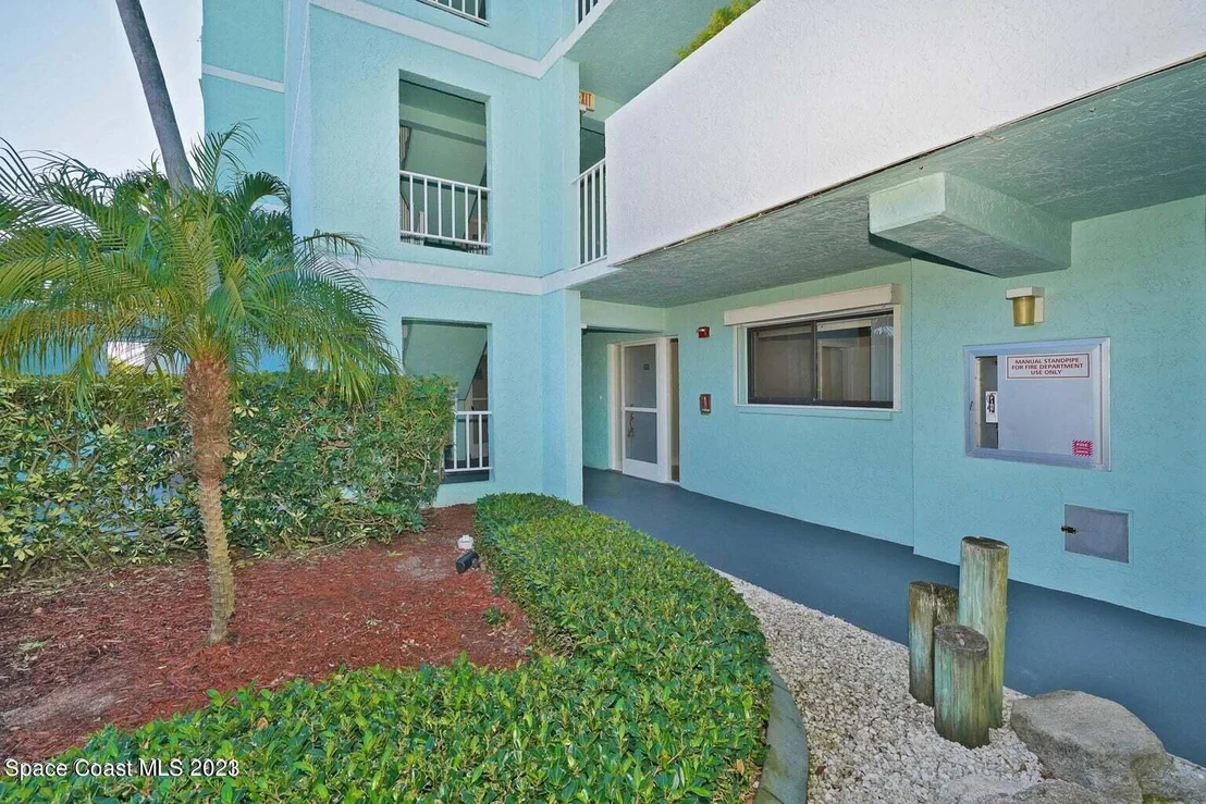 Photo of Unit 1102 at 1700 Commodore Boulevard