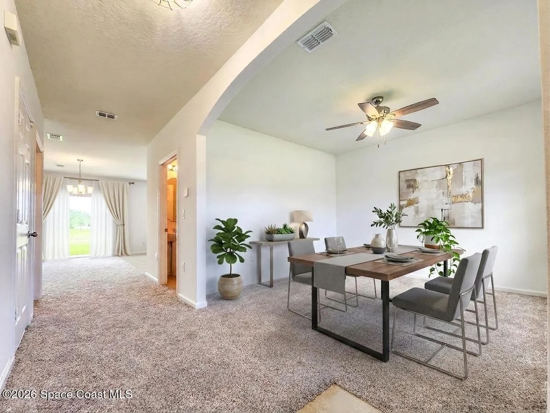 Photo of 422 Moray Drive