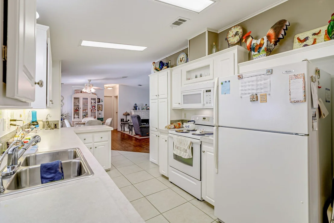 Photo of Unit 136 at 525 Outer Drive