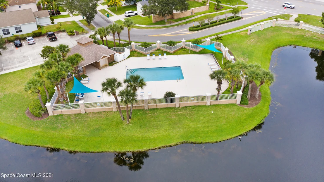 Photo of 6977 Hammock Trace Drive