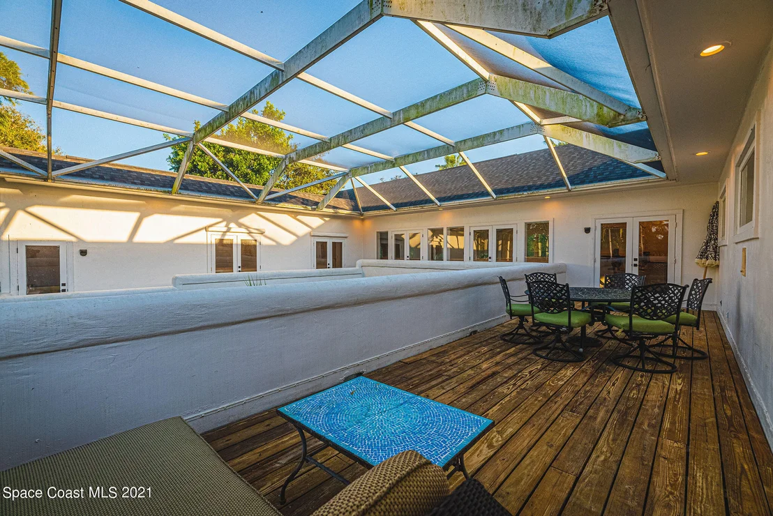 Photo of 472 Peregrine Drive