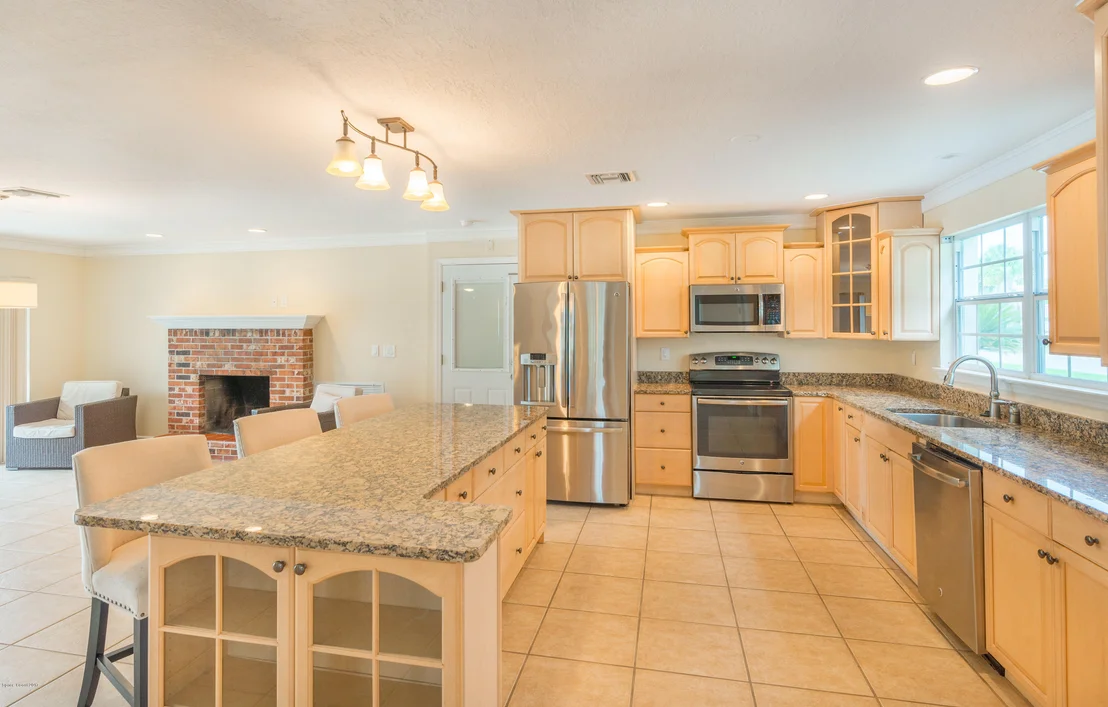 Photo of 507 Bahama Drive