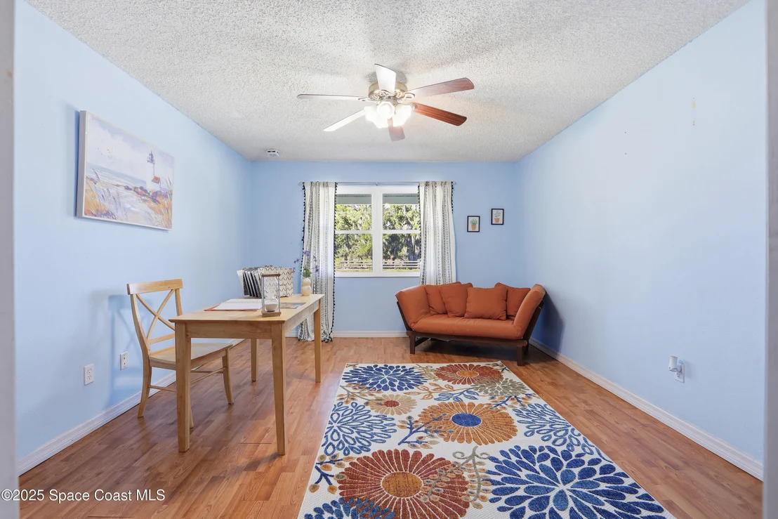 Photo of 3929 Burkholm Road