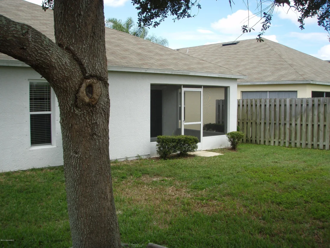 Photo of 2681 Bradfordt Drive