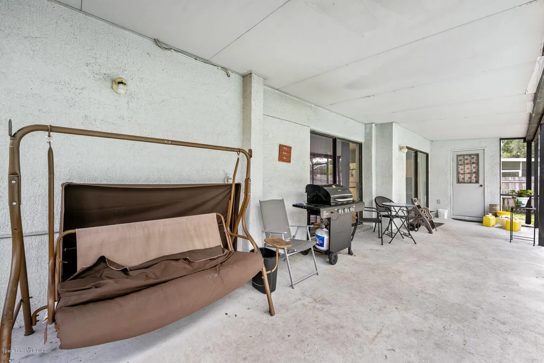 Photo of 1429 Century Oak Drive