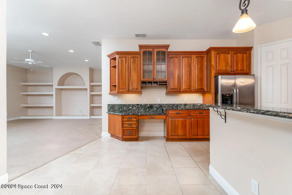 Photo of 2131 Windbrook Drive SE