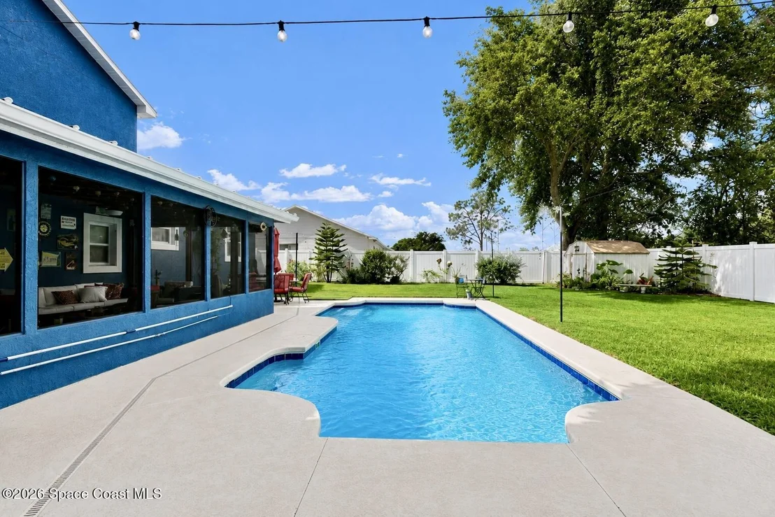 Photo of 1850 Aster Drive