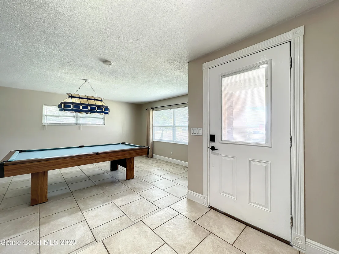Photo of 2900 Cooper Drive