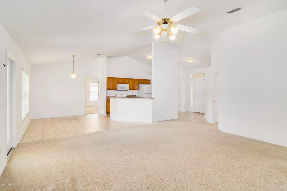 Photo of 1701 Whitman Drive