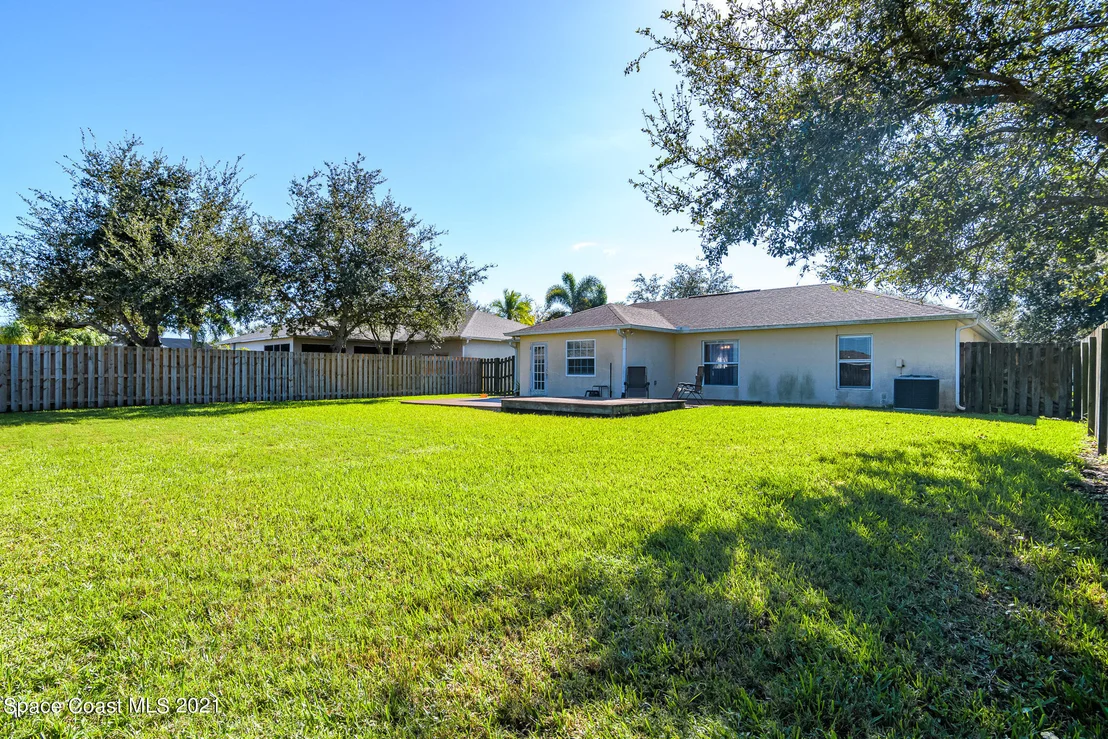 Photo of 2120 Belmont Way