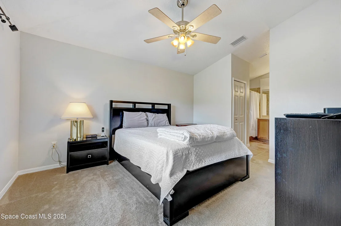 Photo of 971 Pineland Drive