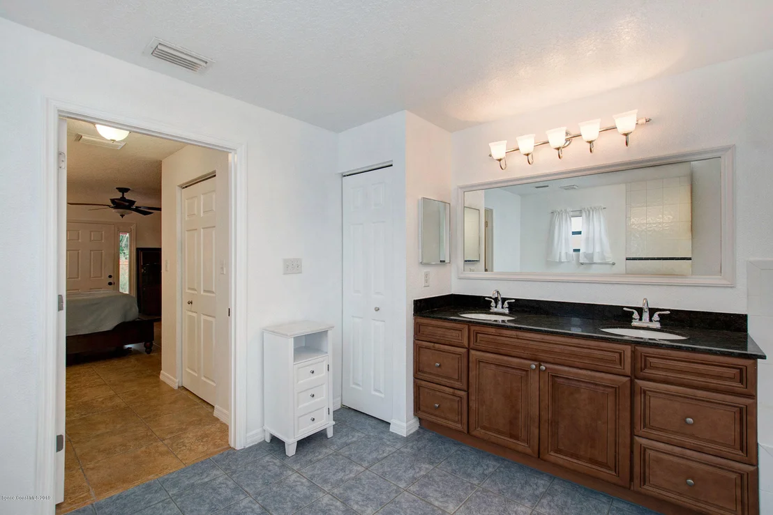 Photo of 123 Palm Circle