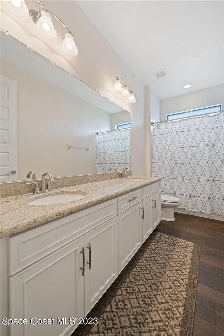 Photo of 7663 Poulicny Lane