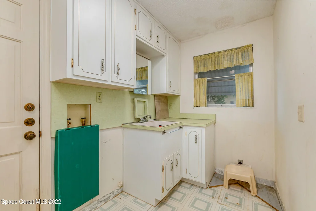 Photo of 313 Albacore Place