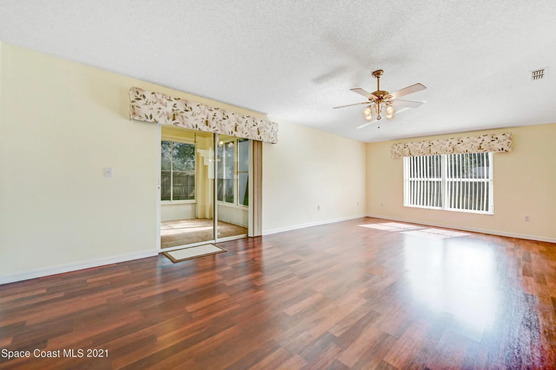 Photo of 295 Mcclain Drive