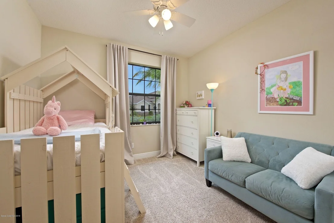 Photo of 7457 Bluemink Lane