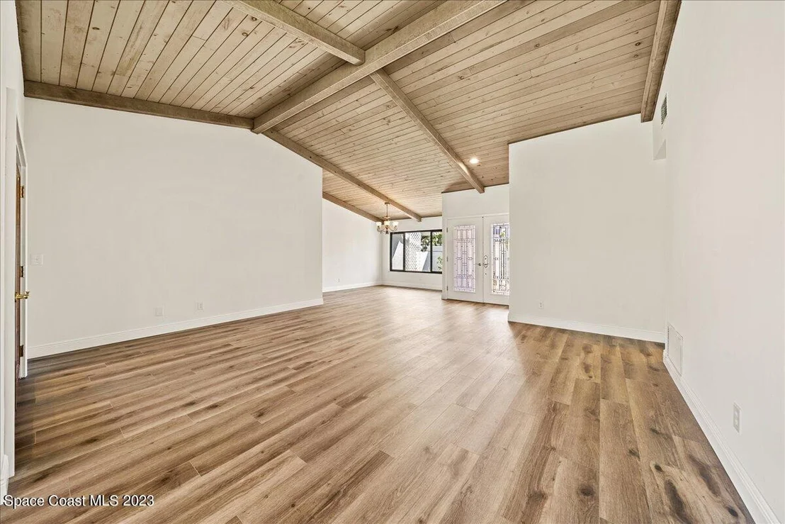 Photo of 508 Roystonia Palm Drive
