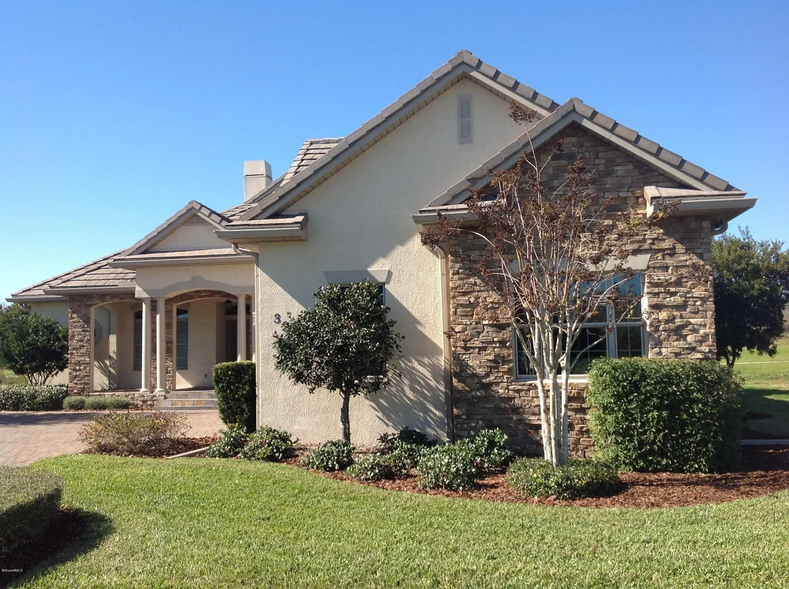 Photo of 3260 Quantum Place