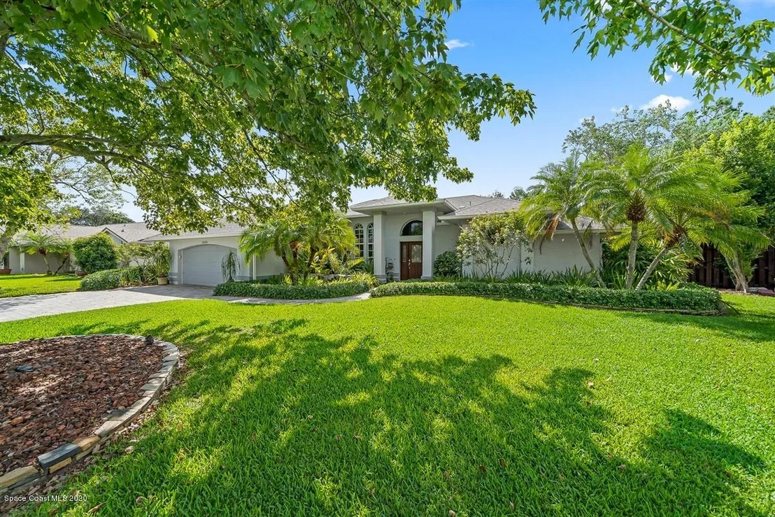 Photo of 1338 Silver Lake Drive