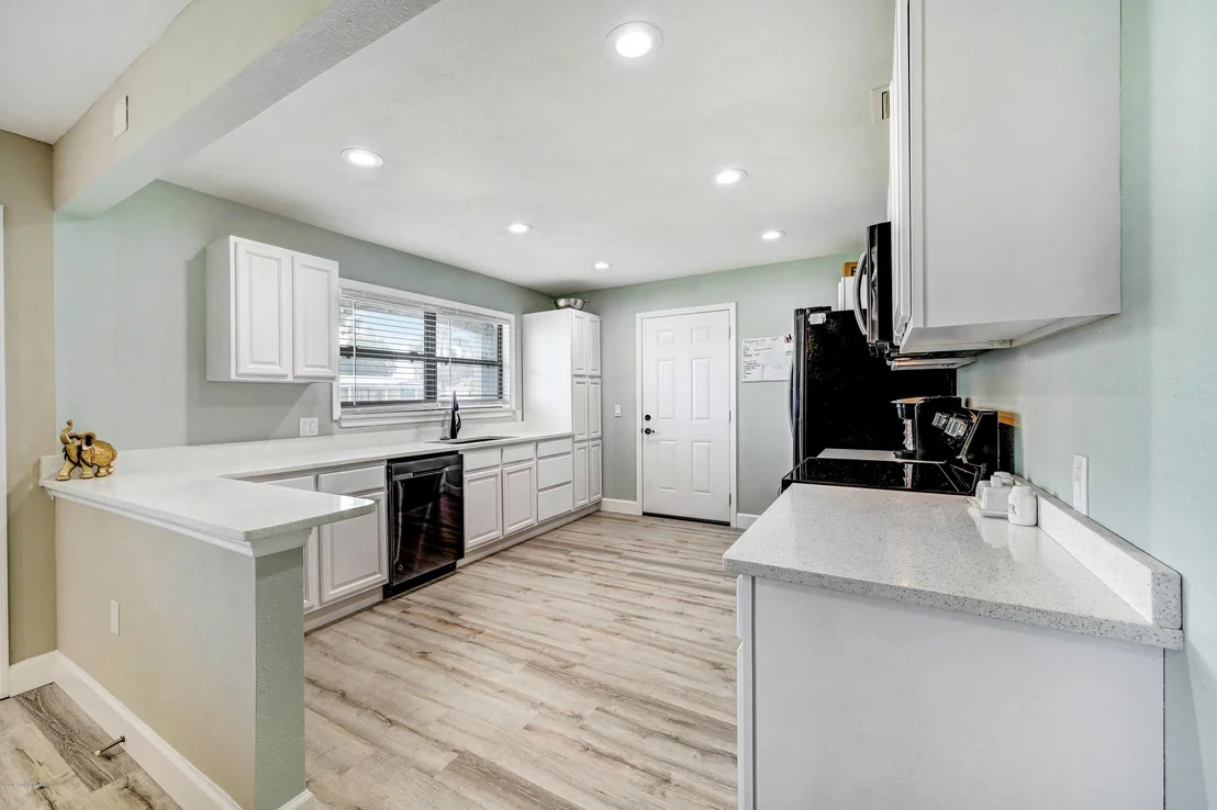 Photo of 2558 Lorna Drive