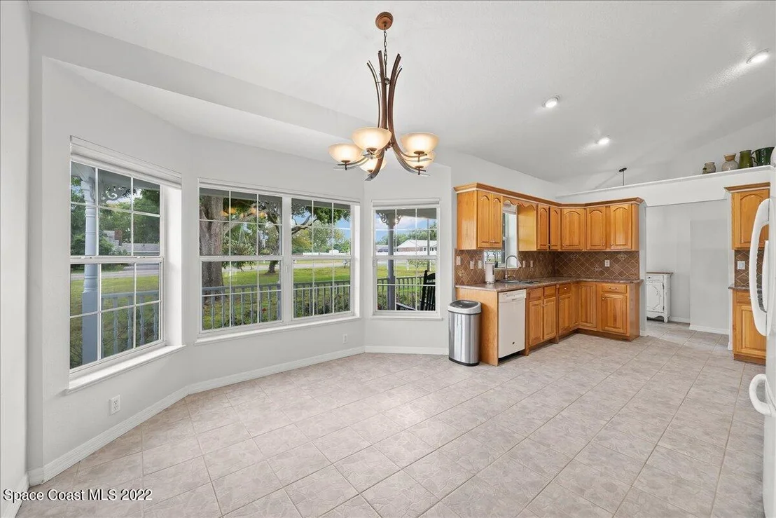 Photo of 3660 Burkholm Road